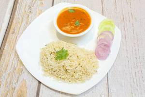 DAL MAKHNI RICE