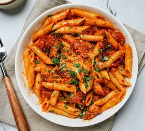 Ob Chicken Spicy penne pasta