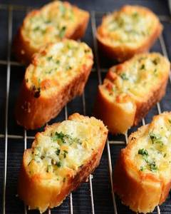 Cheese Garlic Bread