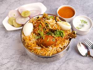 Hyd Chicken Dum Biryani+Boiled egg ( serv 1 to 2 persons)