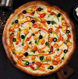 Paneer Tikka Pizza
