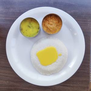 Ghee Tatte Idly