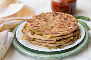 Aloo Pyaj Parantha