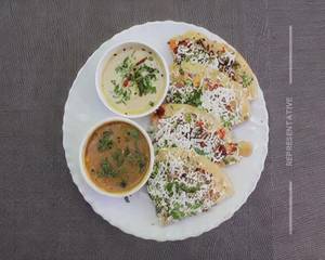 Butter Paneer Uttpam