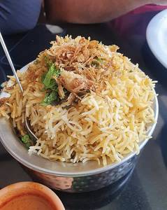 Hyderabadi Chicken Biryani