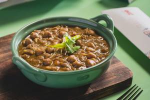 Amritsari Chole Meal