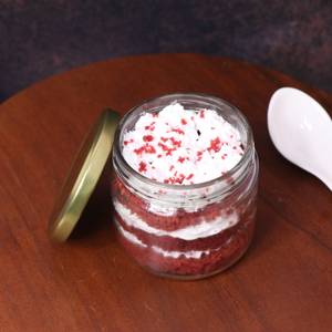 Red Velvet Jar Cake