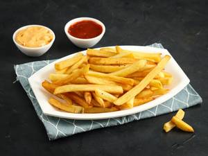 Salted French Fries With Cheese Jalapeno Dip