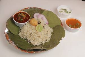 Bagara Rice With Chicken Curry