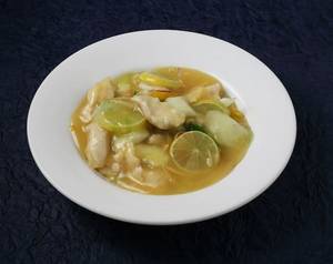 Chicken With Lemon Sauce