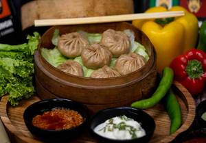 Wheat Veggie Momo (6pcs)