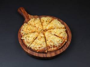 Onion Garlic Pizza