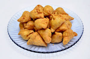 Allahabadi Samosa