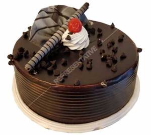 Eggless Chocolate Crunch Cake