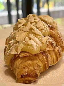 Almond Croissant