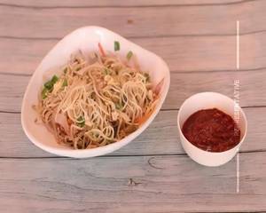 Veg Hakka Noodles