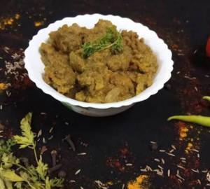 Beef Hari Mirchi Gosh