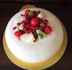 Fresh Fruit Cake (Eggless)
