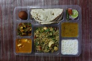 Lucknow Express Wali Thali