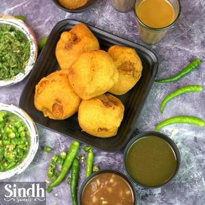 Bread Pakora (2 Pcs)