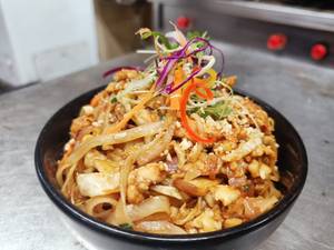 Chicken Pad Thai