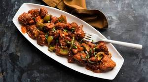 Chilli Chicken With Mushroom Dry [8 Pieces]