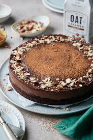 Chocolate brownie base cake