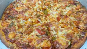 Chicken Makhani Pizza