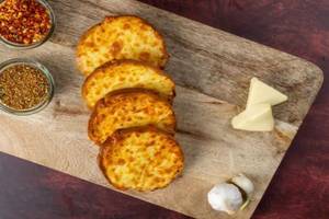 Classic Cheesy Garlic Bread [4 pieces]