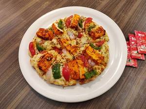 Paneer Tikka Pizza
