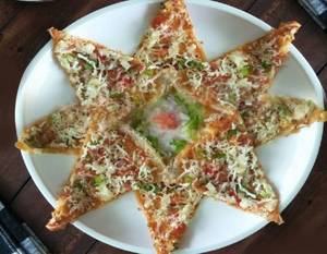 Pizza Cheese Roast Dosa