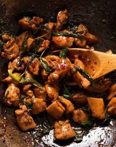 Hot Basil Chilli Chicken With Sichuan Chilly