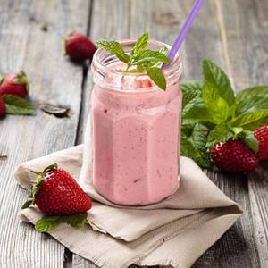 Strawberry Mixed Shakes (seasonal) 