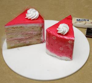 Strawberry Pastry                                       