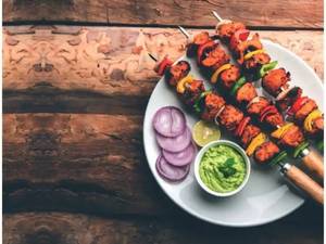 Murgh Lehsuni Tikka