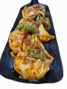 Chicken momos [chilly]