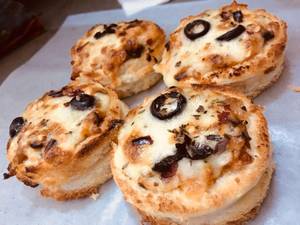 Bread Buttons