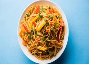 Veg Singapuri Noodles