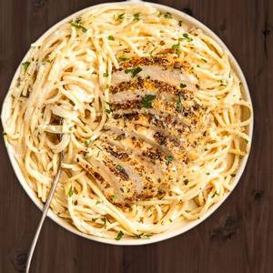 Spaghetti Alfredo Chicken