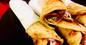 Sgl Egg Chk Roll With Cheese