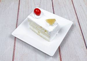 Eggless Blackforestt Pastry