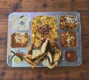 Special Naan Thali