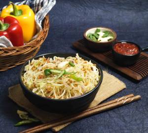 Veg Chilli Garlic Noodles