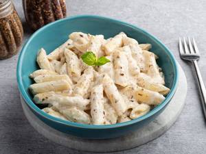 Classic Cheese Pasta