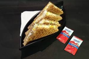 Cheese corn sandwich