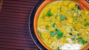 Potato Bhajji (semi Gravy)