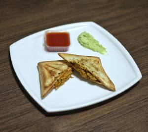 Grilled Masala Sandwich