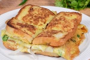 Double Bread Omelette