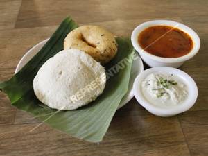 Idlii Vada