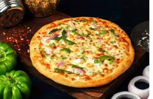 Cheese Onion And Capsicum Pizza